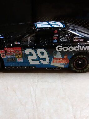 2002 Kevin Harvick 1:24 #29 Goodwrench Service E.T. Monte Carlo